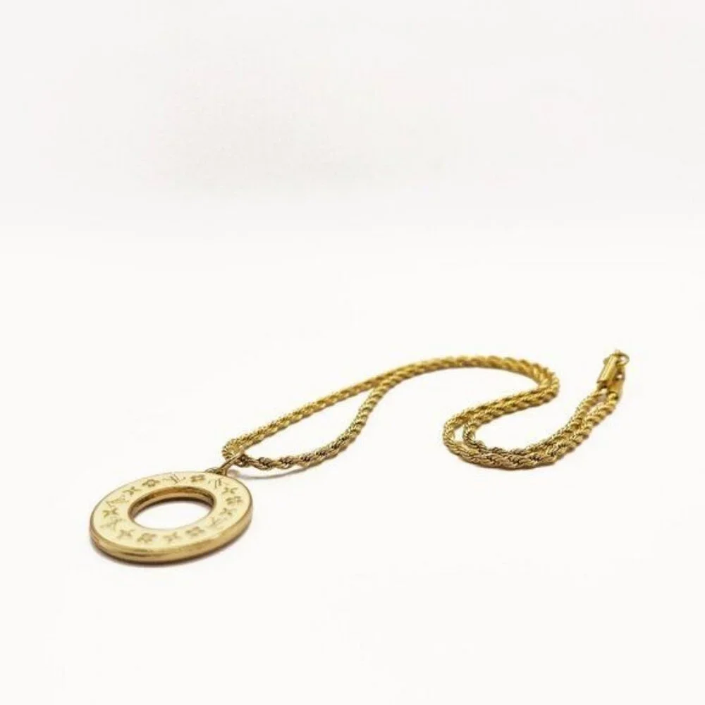 Authentic Louis Vuitton LV Charm Round Pendant White Necklace Gold Plated Chain - Picture 8 of 9